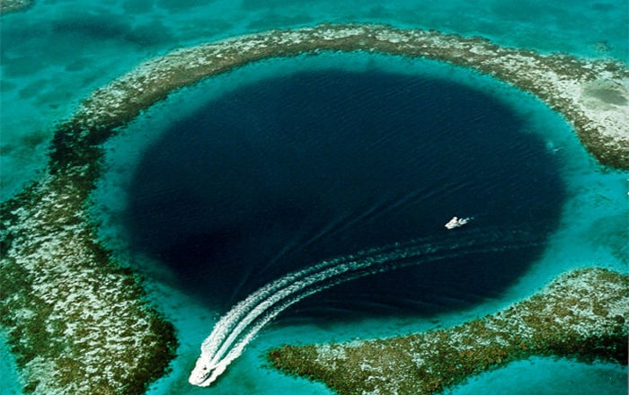 Lugares imprescindibles para visitar antes de morir: Gran agujero azul en Belize