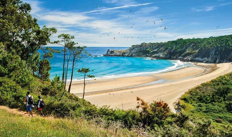 Ofertas de Hoteles en la Costa Verde: Playa soleada en la Costa verde