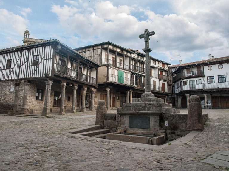 Tres pueblos medievales de España que te sorprenderán: La Alberca