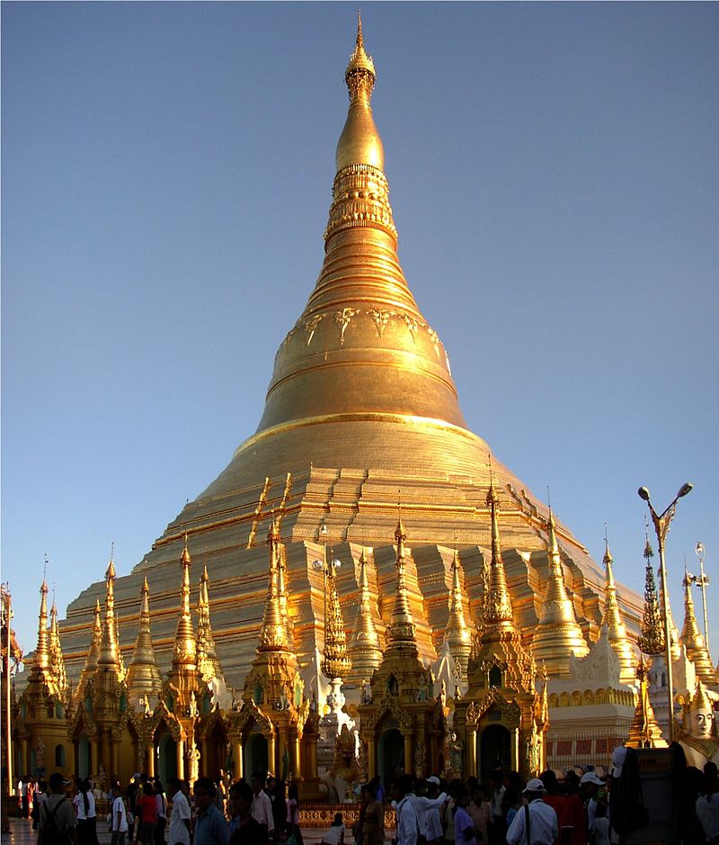 Los Templos e Iglesias donde rezar suele ser mucho más fascinante: Pagoda de Shwedagon de Myanmar